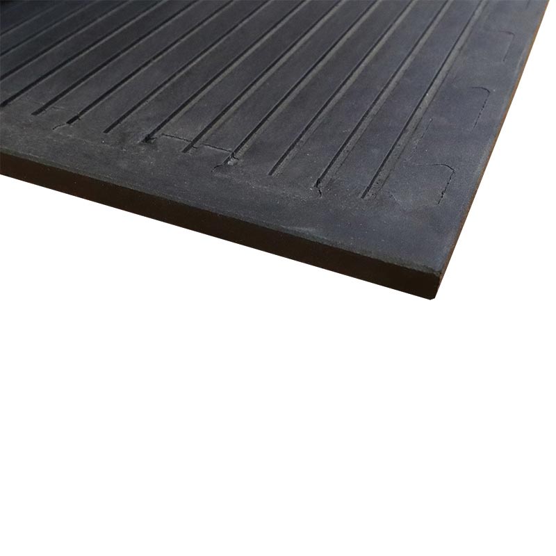 Dyno Interlocking Rubber Stall Mat w/Edging 4' x 6' TekSupply